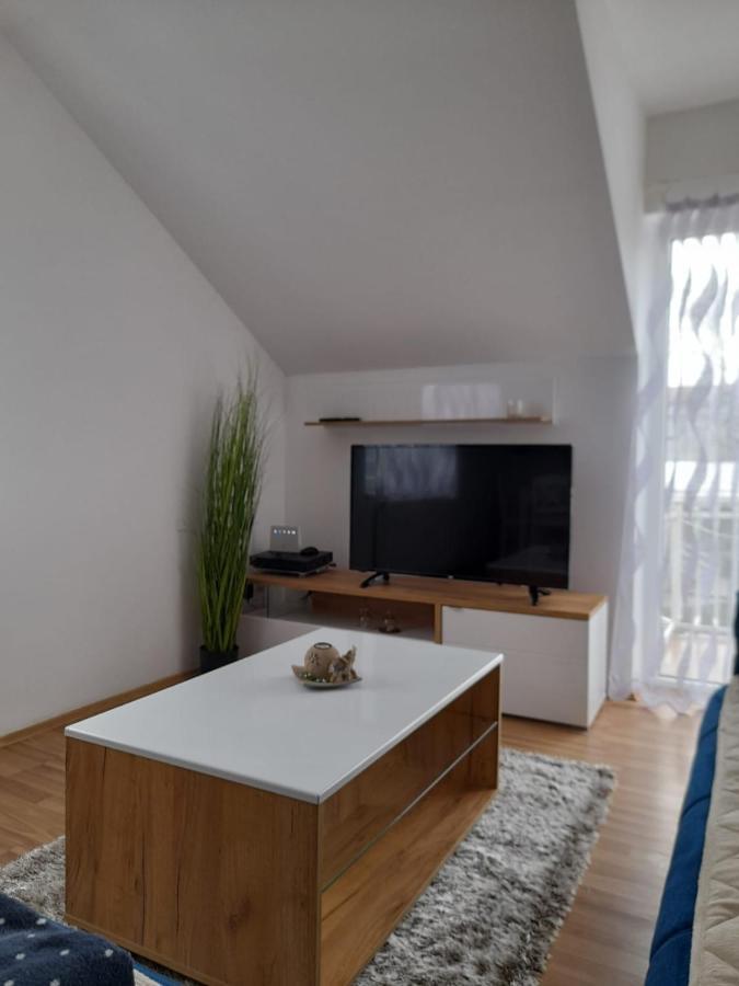 Apartman Giovanni Aranđelovac Exterior foto